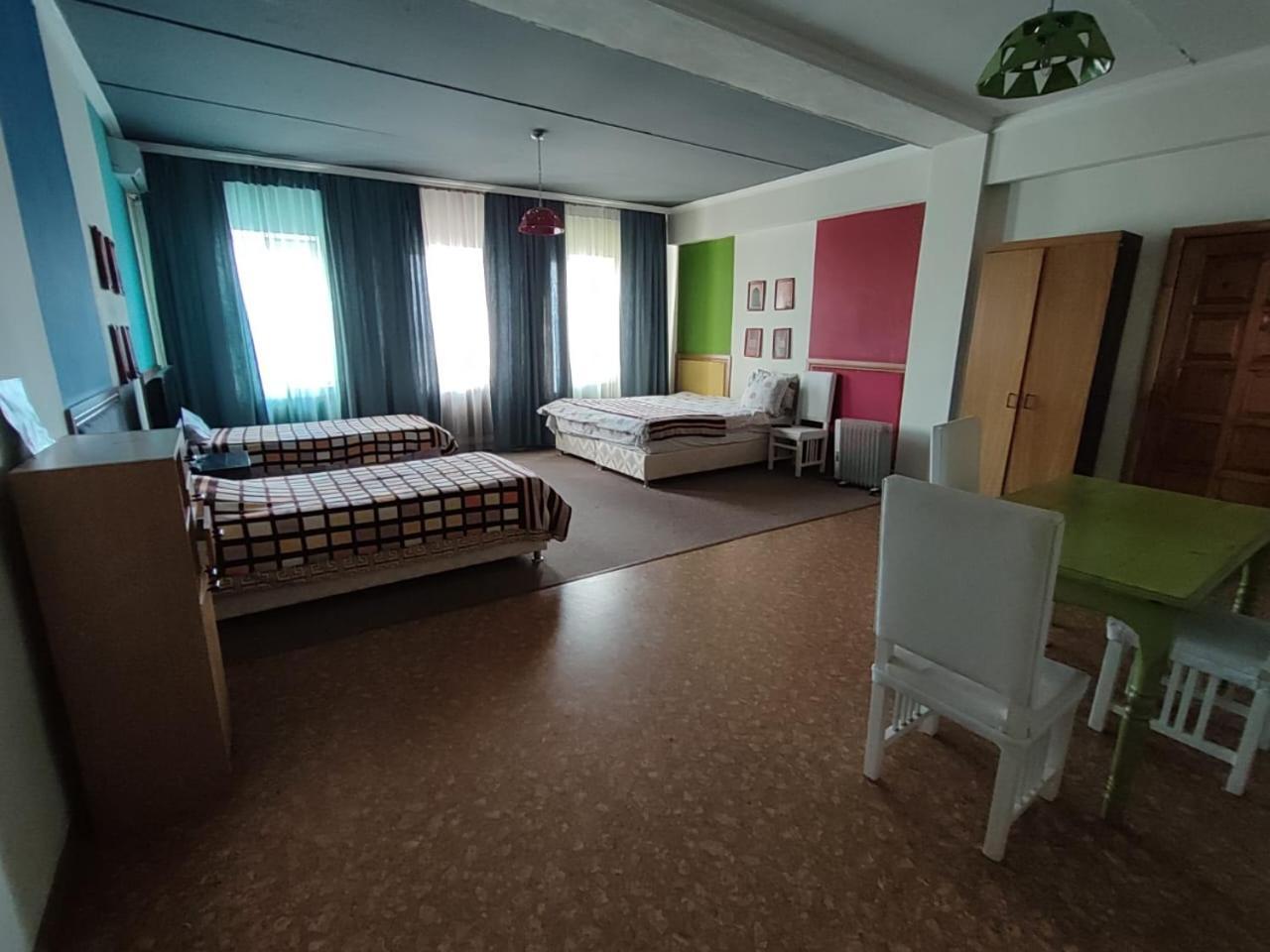 Strelets Hotel Bishkek Exterior photo